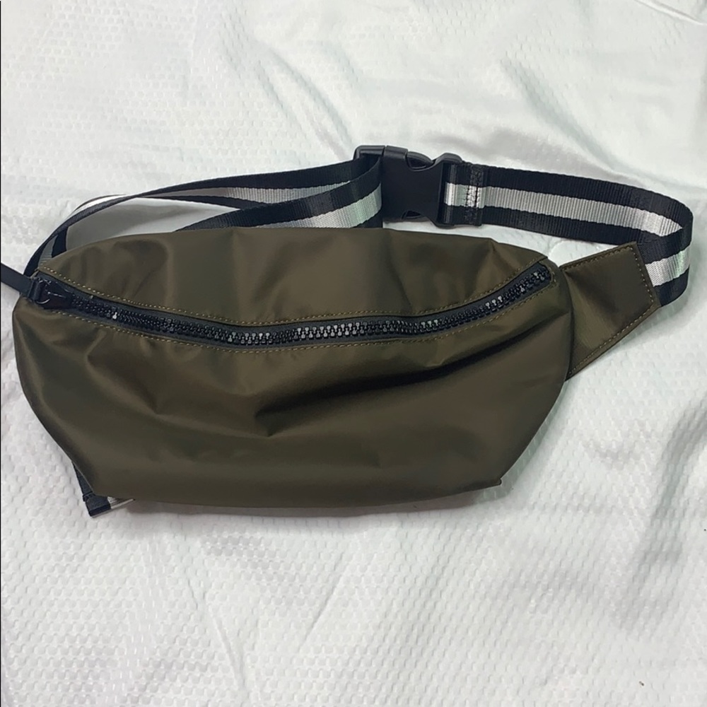 Fanny Pack